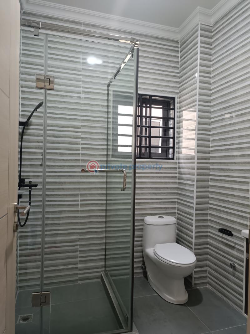4 bedroom House For Sale Lakeside Estates. Adenta Municipal Accra - 6