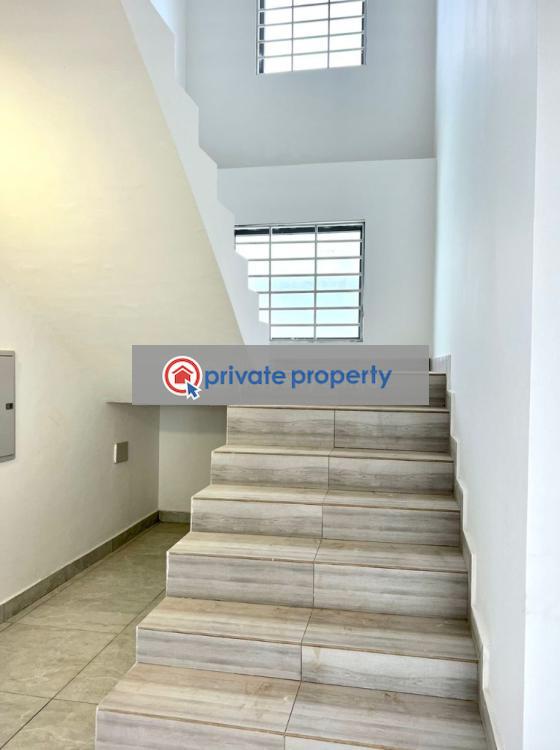 4 bedroom Detached Duplex For Sale &nbsp;ogbojo East Legon Accra - 9