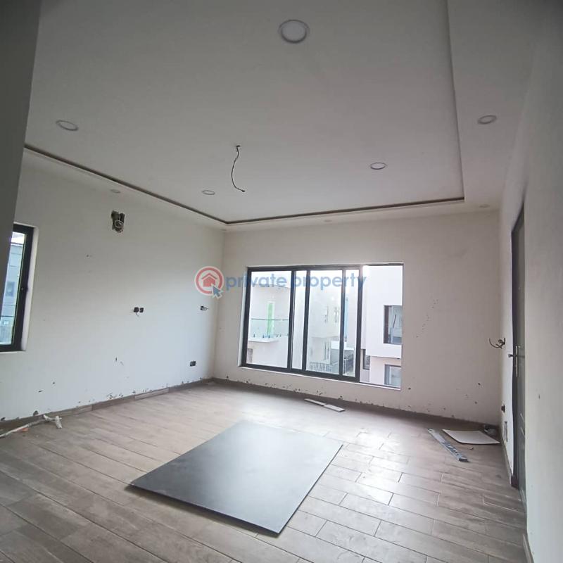 4 bedroom Townhouse For Sale Haatso Ga East Municipal Accra - 1