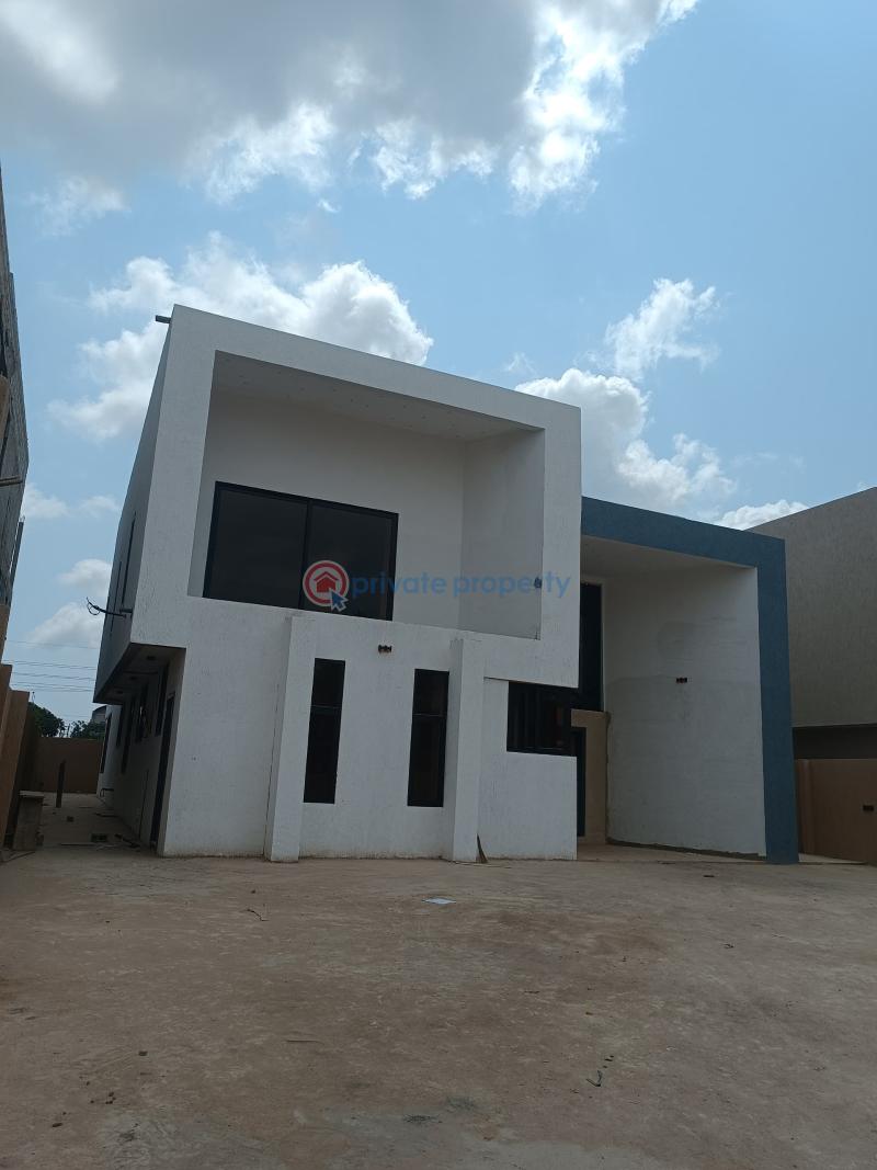 5 bedroom House For Sale Trasacco East Legon Accra - 6