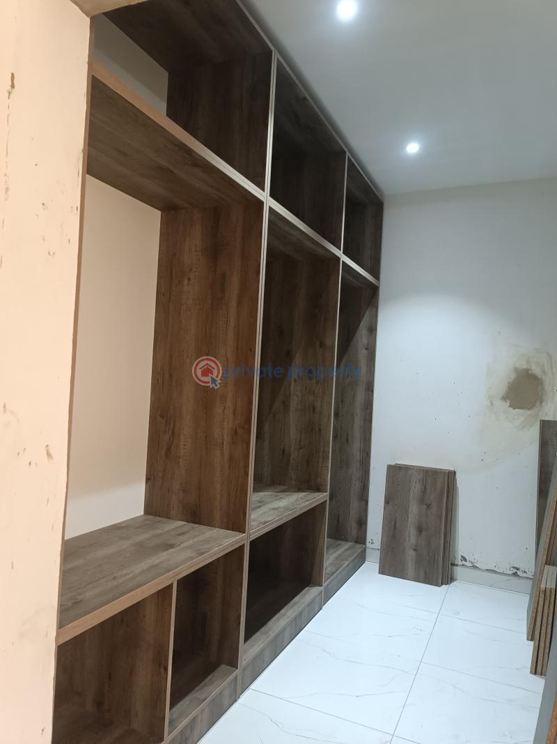 5 bedroom House For Sale Trasacco East Legon Accra - 2