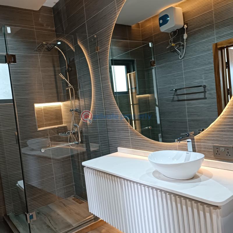 3 bedroom Hotel / Guest House For Sale East Legon Accra - 5