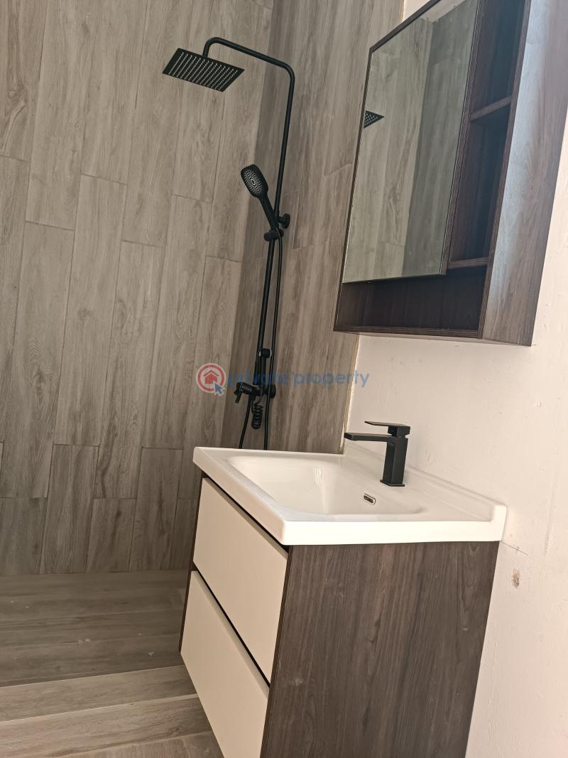 3 bedroom Townhouse For Sale Adjiringanor East Legon Accra - 6