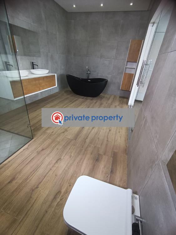 4 bedroom Detached Duplex For Sale &nbsp;trasacco East Legon Accra - 9