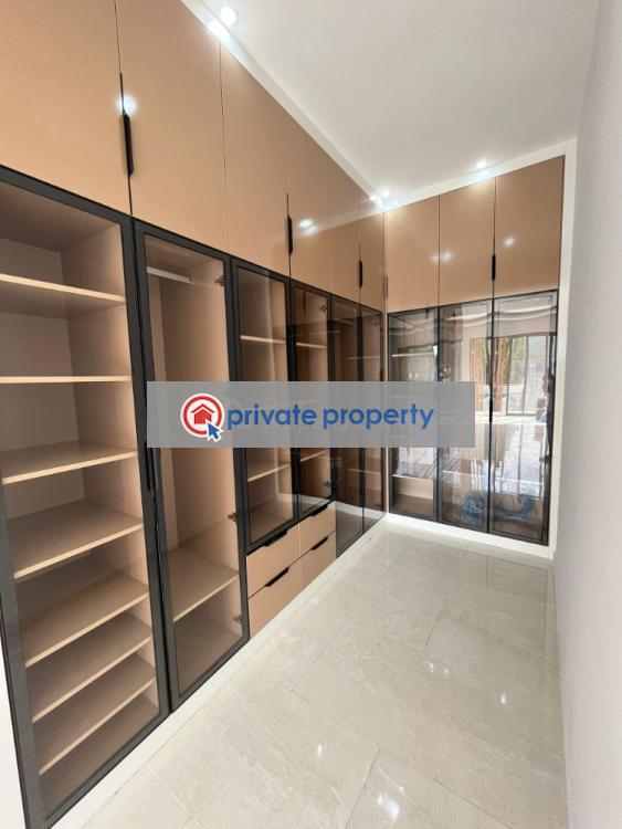 4 bedroom Detached Duplex For Sale East Legon Accra - 3