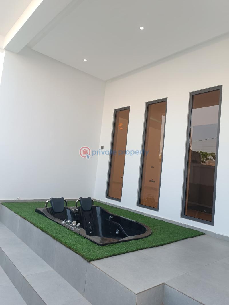 4 bedroom House For Sale Ashaley Botwe Adenta Municipal Accra - 1