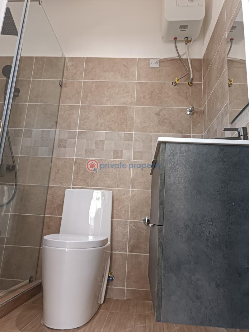 4 bedroom House For Sale Lakeside Estates. Adenta Municipal Accra - 13