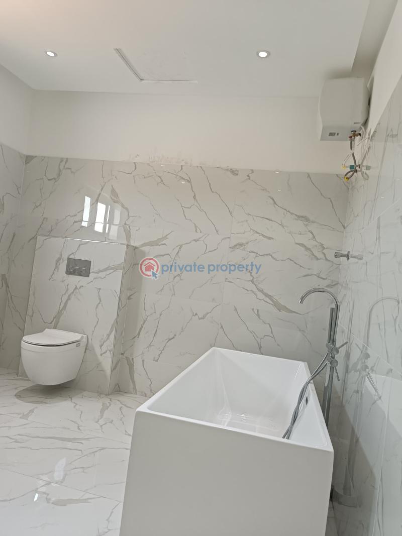 4 bedroom House For Sale Lakeside Estates. Adenta Municipal Accra - 5