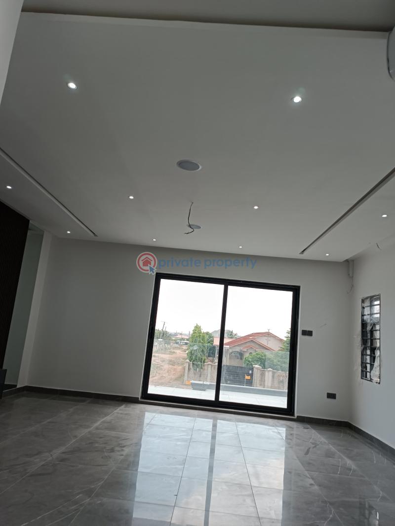 4 bedroom House For Sale Lakeside Estates. Adenta Municipal Accra - 13