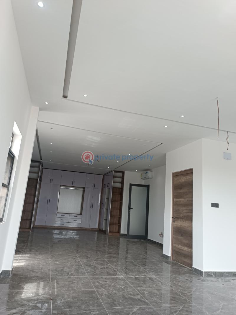 4 bedroom House For Sale Lakeside Estates. Adenta Municipal Accra - 2