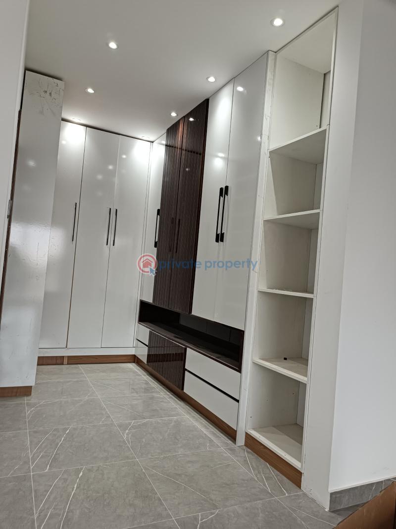 4 bedroom House For Sale Lakeside Estates. Adenta Municipal Accra - 9