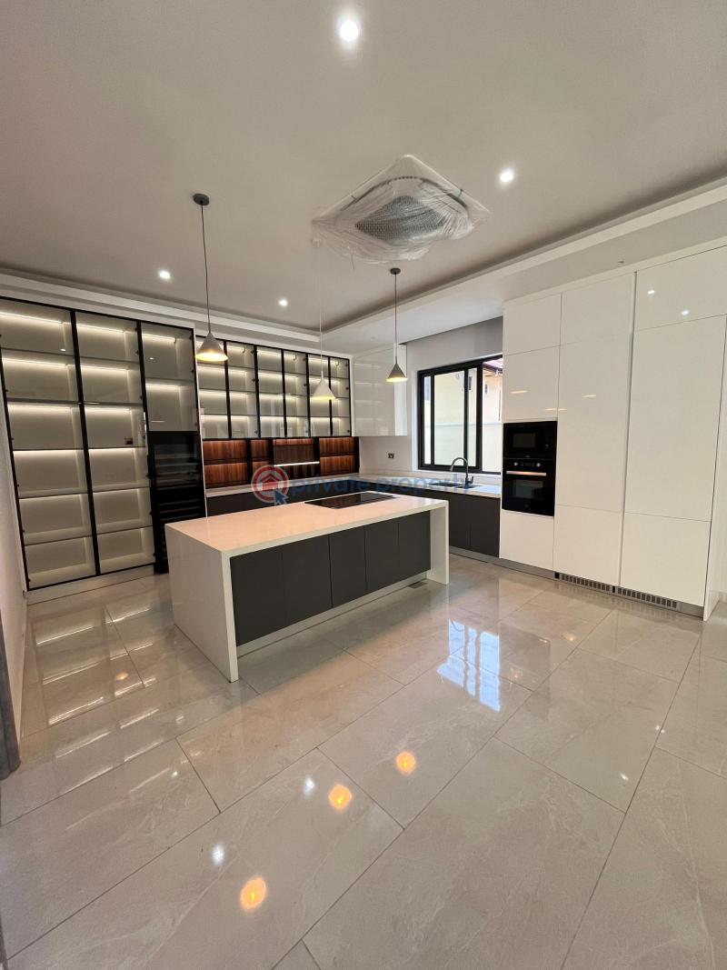 4 bedroom House For Sale East Legon Accra - 14