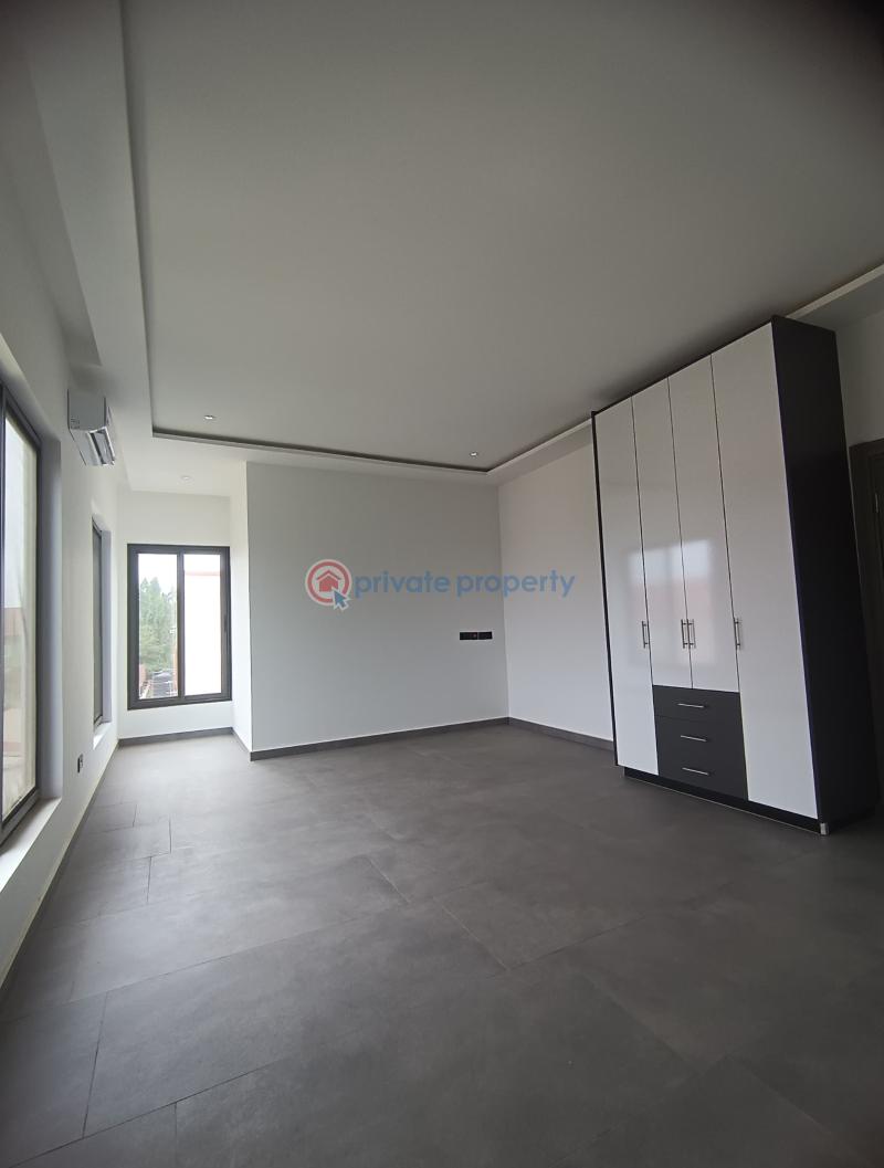 4 bedroom House For Sale Trasacco East Legon Accra - 12