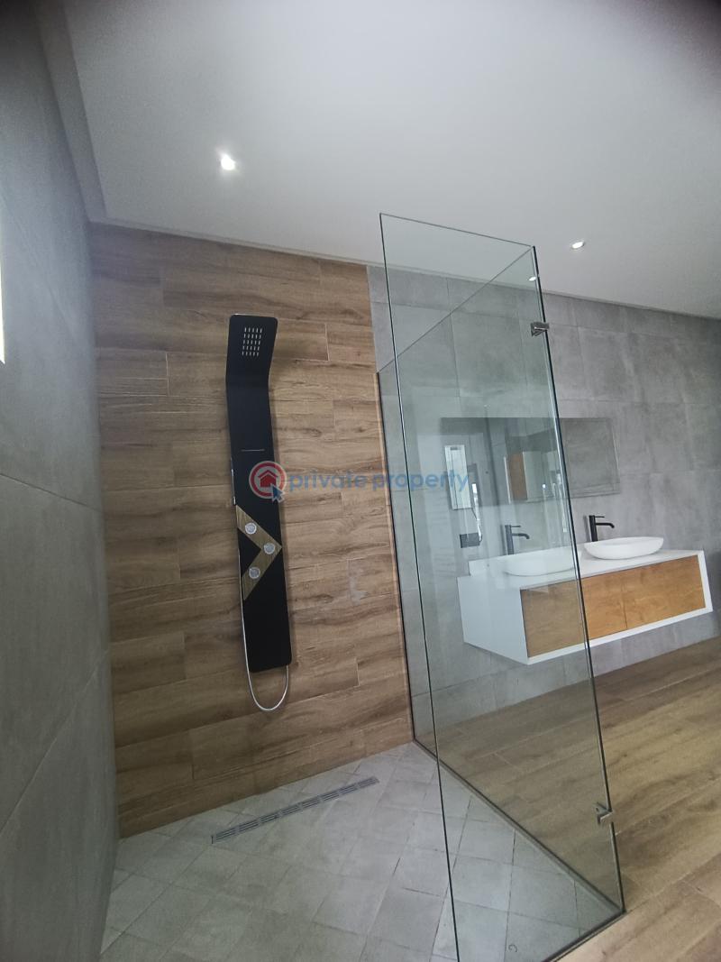 4 bedroom House For Sale Trasacco East Legon Accra - 8
