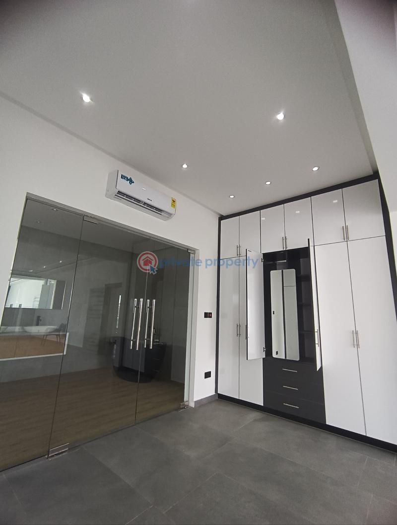 4 bedroom House For Sale Trasacco East Legon Accra - 7