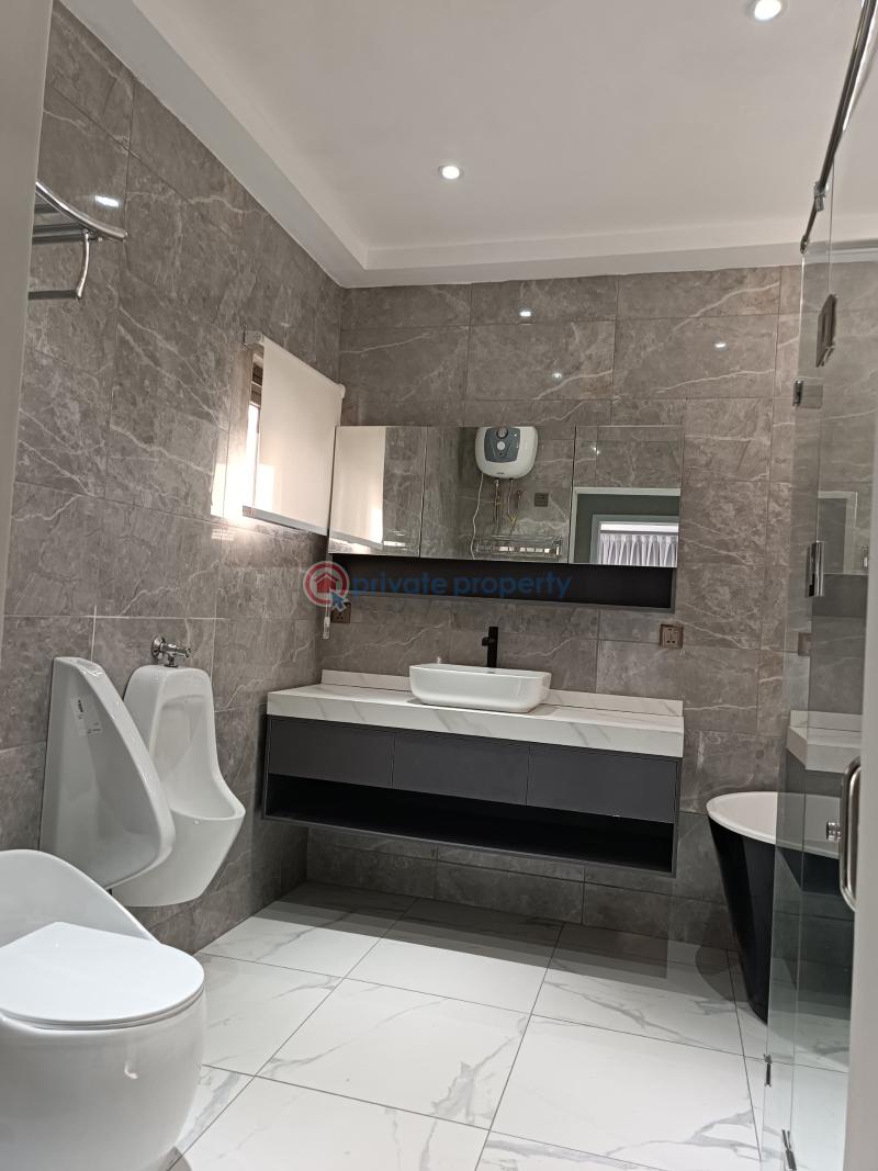 4 bedroom House For Sale Lakeside Estates. Adenta Municipal Accra - 9