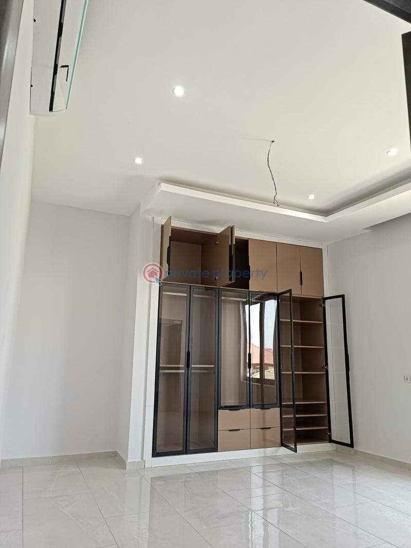 4 bedroom Detached Duplex For Sale East Legon Accra - 0