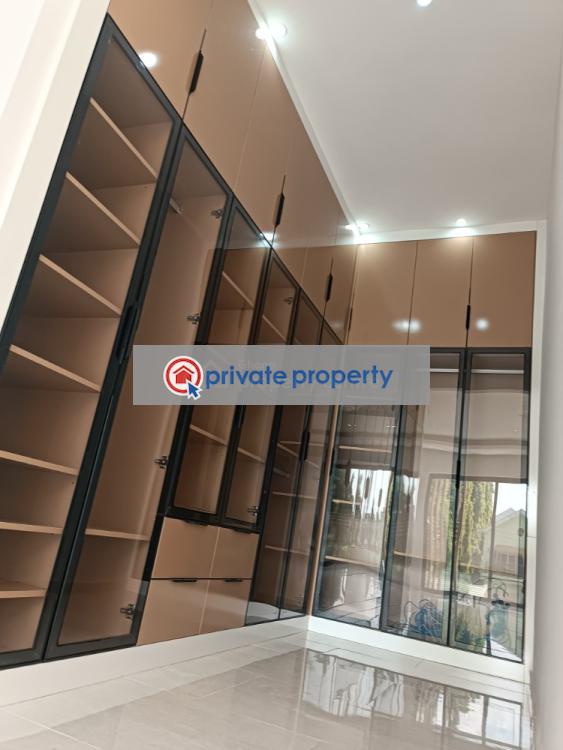 4 bedroom Detached Duplex For Sale East Legon Accra - 20