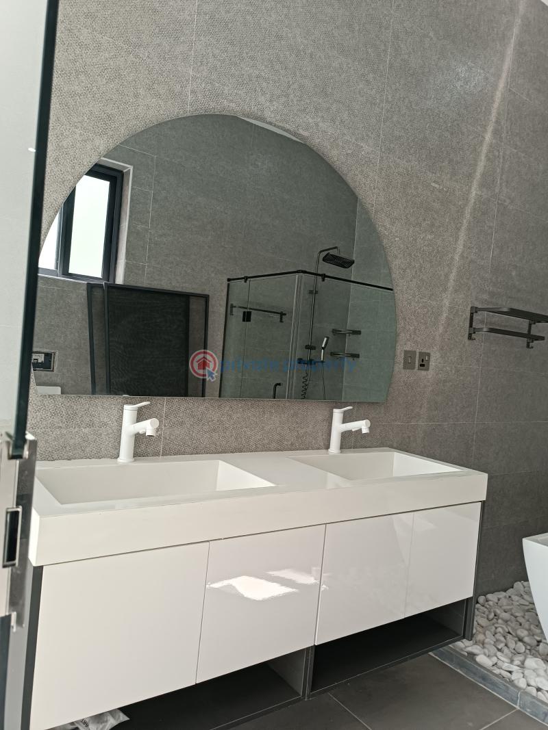 4 bedroom Detached Duplex For Sale East Legon Accra - 15