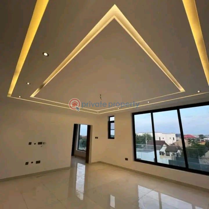 4 bedroom Townhouse For Sale Ashaley Botwe Adenta Municipal Accra - 7