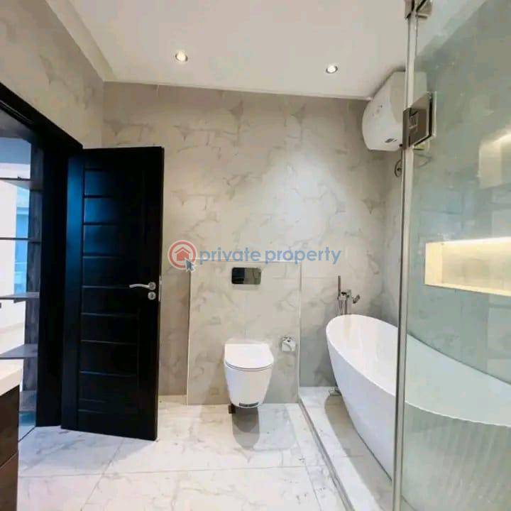 4 bedroom Townhouse For Sale Ashaley Botwe Adenta Municipal Accra - 6