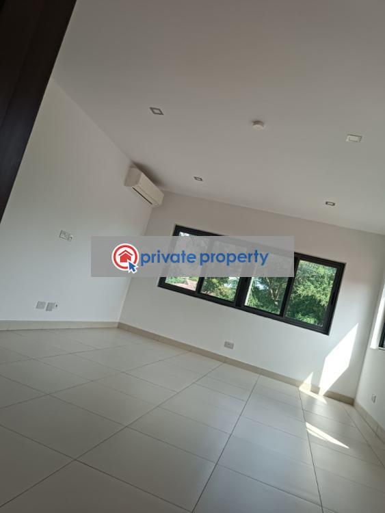 4 bedroom Townhouse For Sale Airport Residential Area Accra - 9