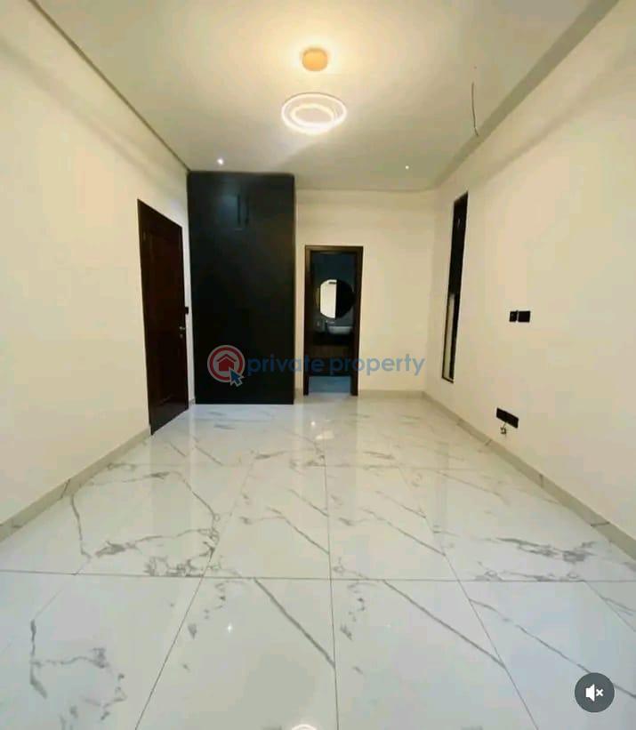 4 bedroom Townhouse For Sale East Legon Accra - 5
