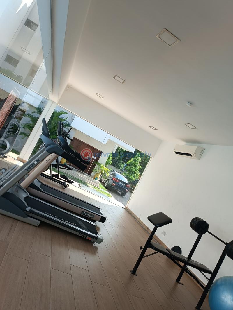 4 bedroom Townhouse For Sale Airport Residential Area Accra - 17