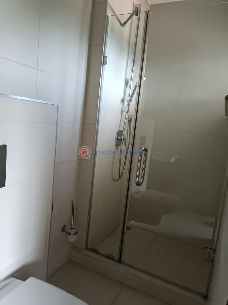 4 bedroom Townhouse For Sale Airport Residential Area Accra - 13