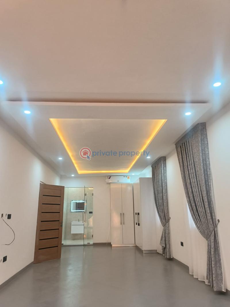 5 bedroom House For Sale Ashalley Botwe Accra Metropolitan  - 0