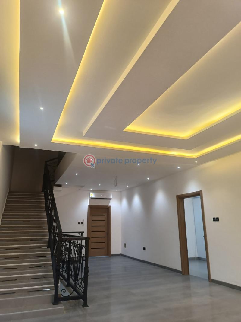 5 bedroom House For Sale Ashalley Botwe Accra Metropolitan  - 4