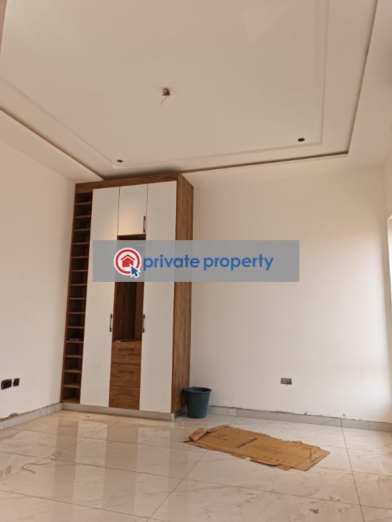 5 bedroom Detached Duplex For Sale &nbsp;adenta Adenta Municipal Accra - 8