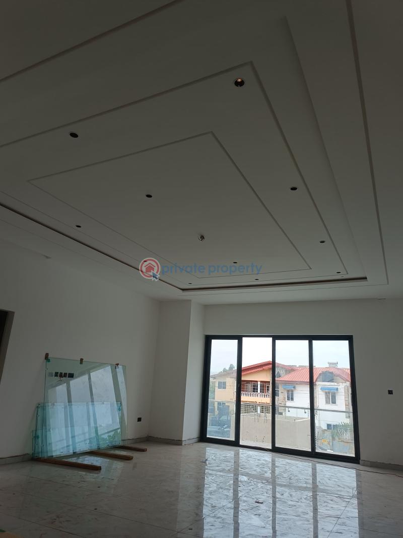 5 bedroom House For Sale Adenta Adenta Municipal Accra - 0