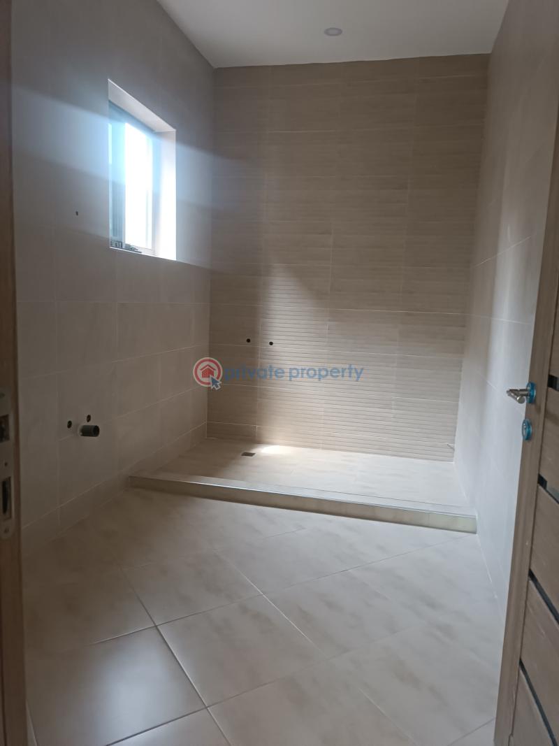 5 bedroom House For Sale Ashalley Botwe Adenta Municipal Accra - 9