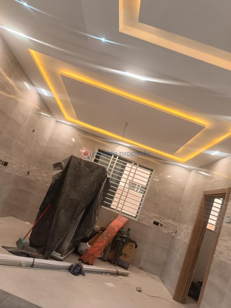 5 bedroom House For Sale Ashalley Botwe Adenta Municipal Accra - 5