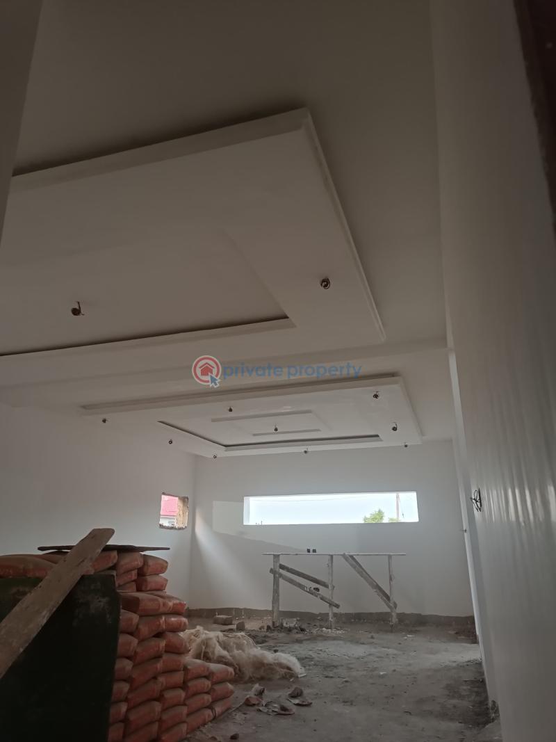5 bedroom House For Sale Frafraha Adenta Municipal Accra - 1