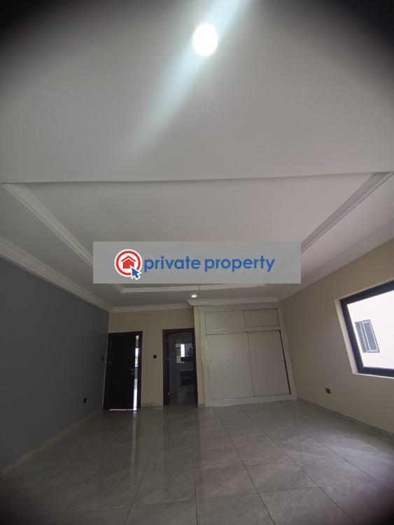 6 bedroom Detached Duplex For Sale &nbsp;east Airport Airport Residential Area Accra - 9