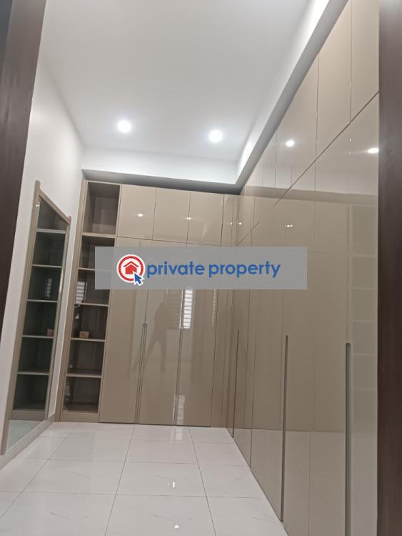 6 bedroom Detached Duplex For Sale East Legon Accra - 15