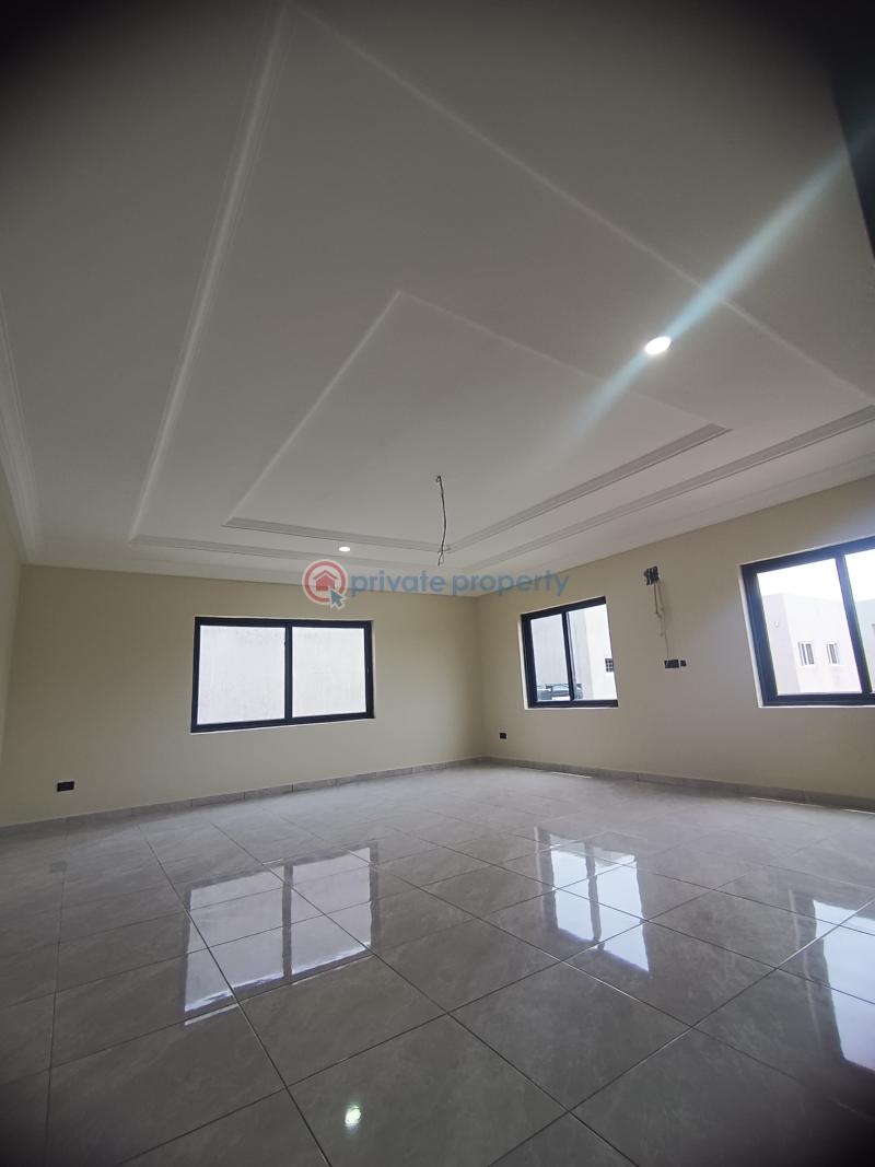 6 bedroom House For Sale East Airport Airport Residential Area Accra - 16