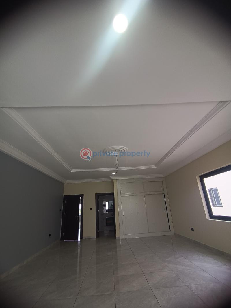 6 bedroom House For Sale East Airport Airport Residential Area Accra - 7