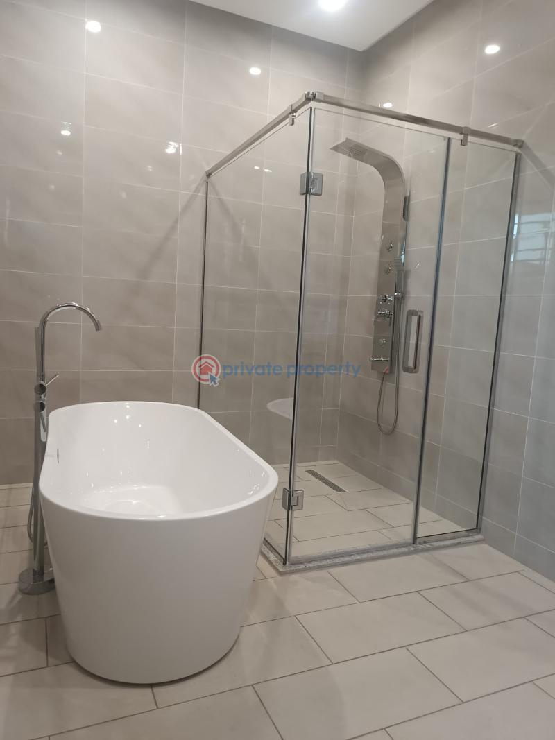 6 bedroom House For Sale East Legon Accra - 2