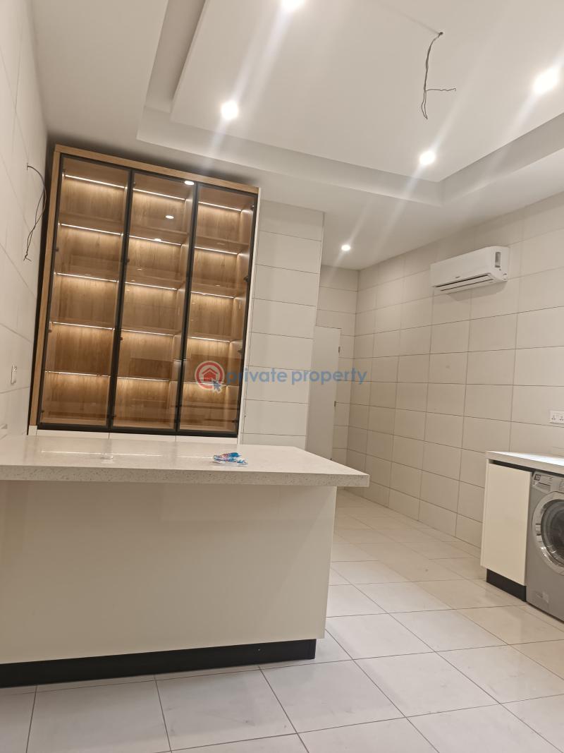 6 bedroom House For Sale East Legon Accra - 6