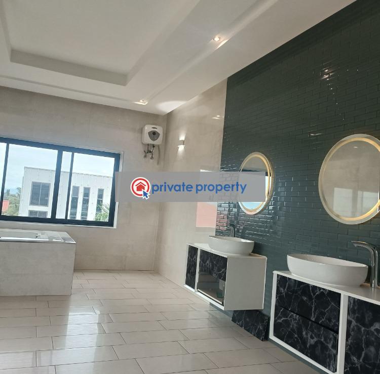 6 bedroom Detached Duplex For Sale East Legon Accra - 22