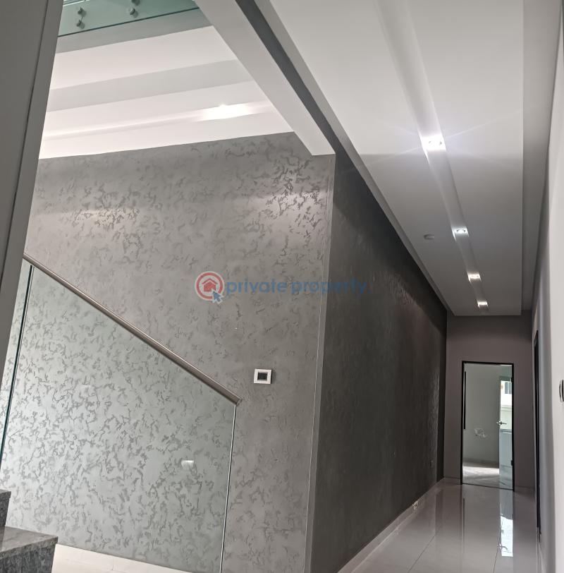6 bedroom House For Sale East Legon Accra - 5