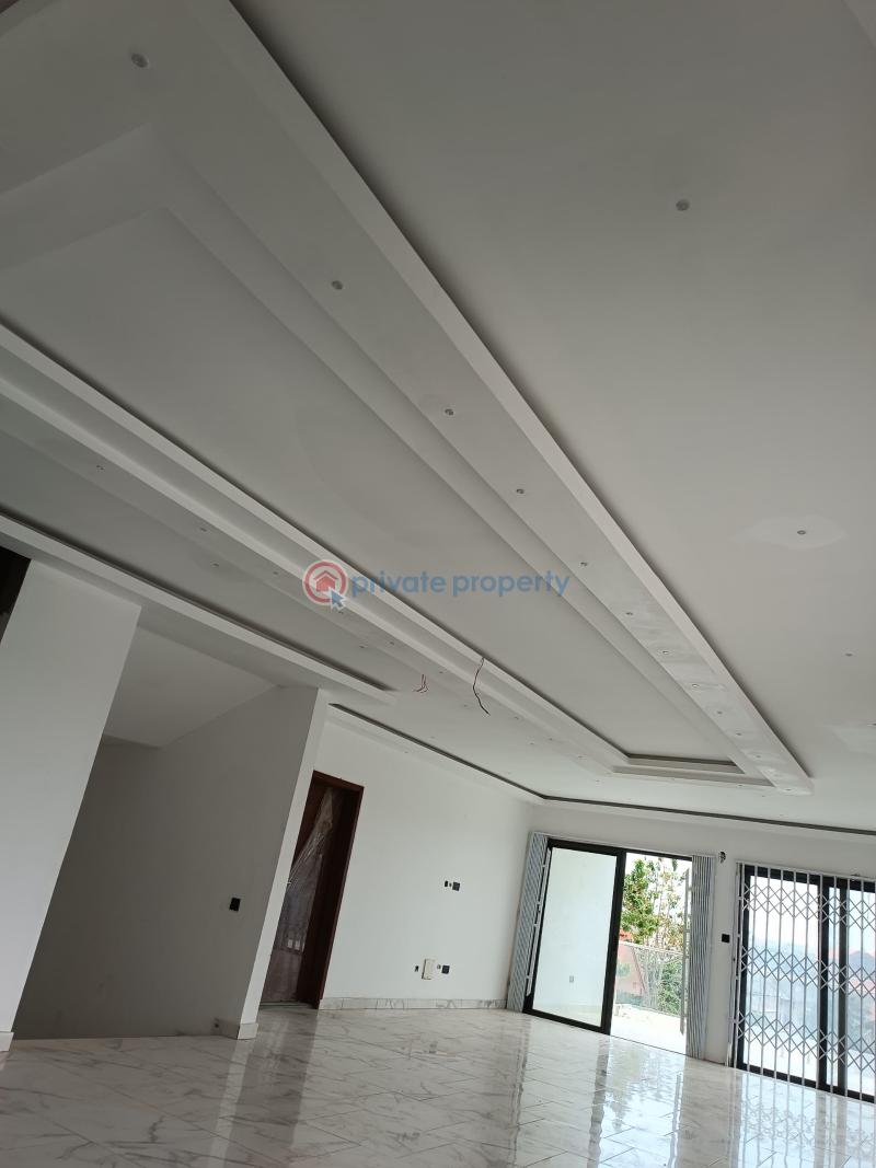 7 bedroom House For Sale Trasacco East Legon Accra - 10