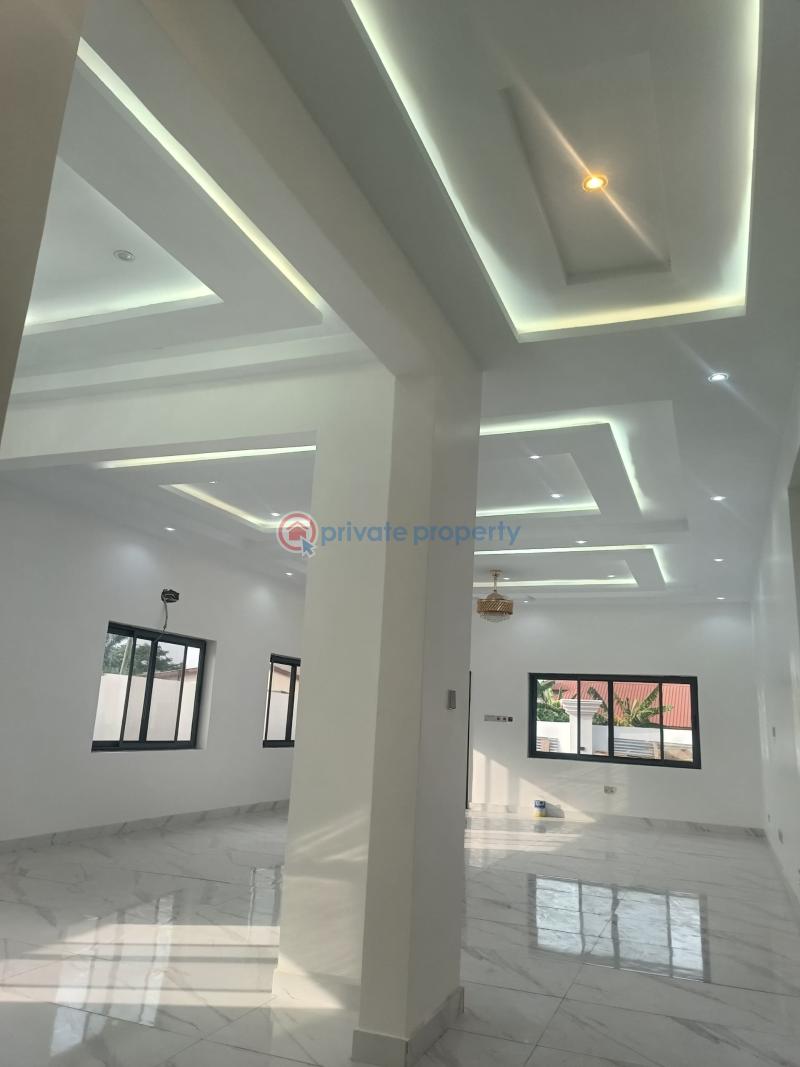 4 bedroom Detached Duplex For Sale Ashongman Estates Ga East Municipal Accra - 7