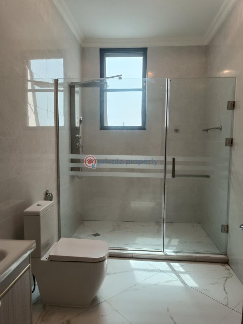 4 bedroom Detached Duplex For Sale East Legon Accra - 4