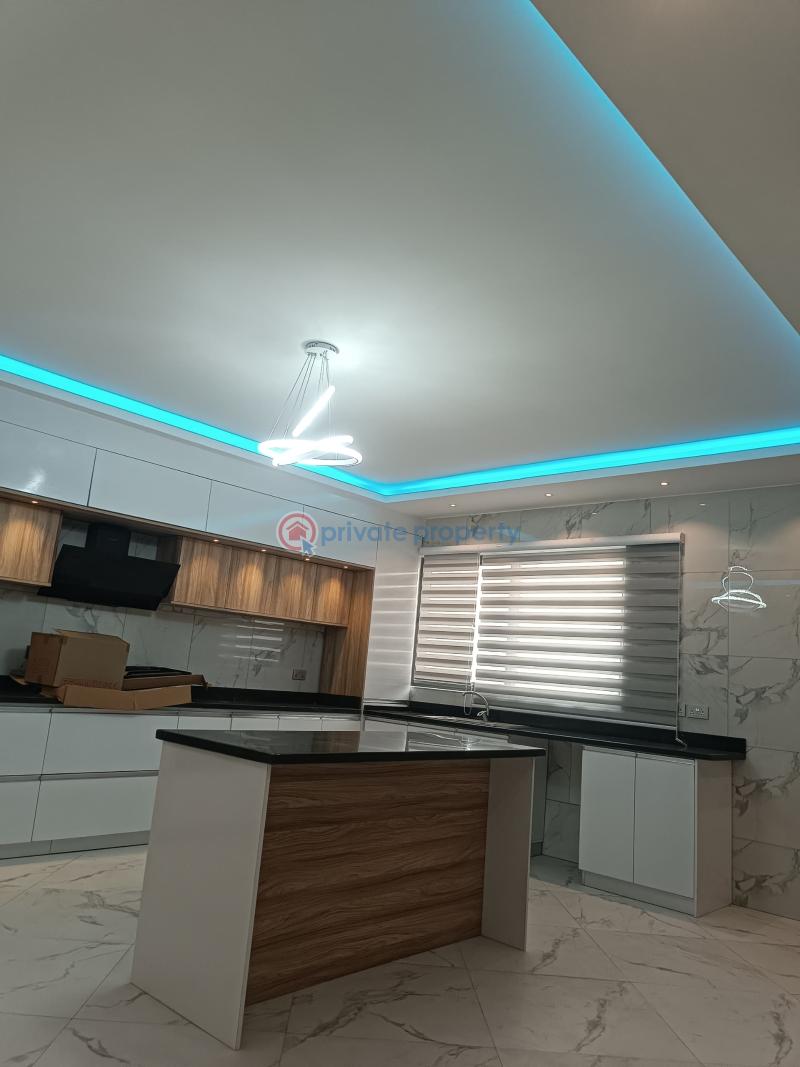 4 bedroom Detached Duplex For Sale East Legon Accra - 10