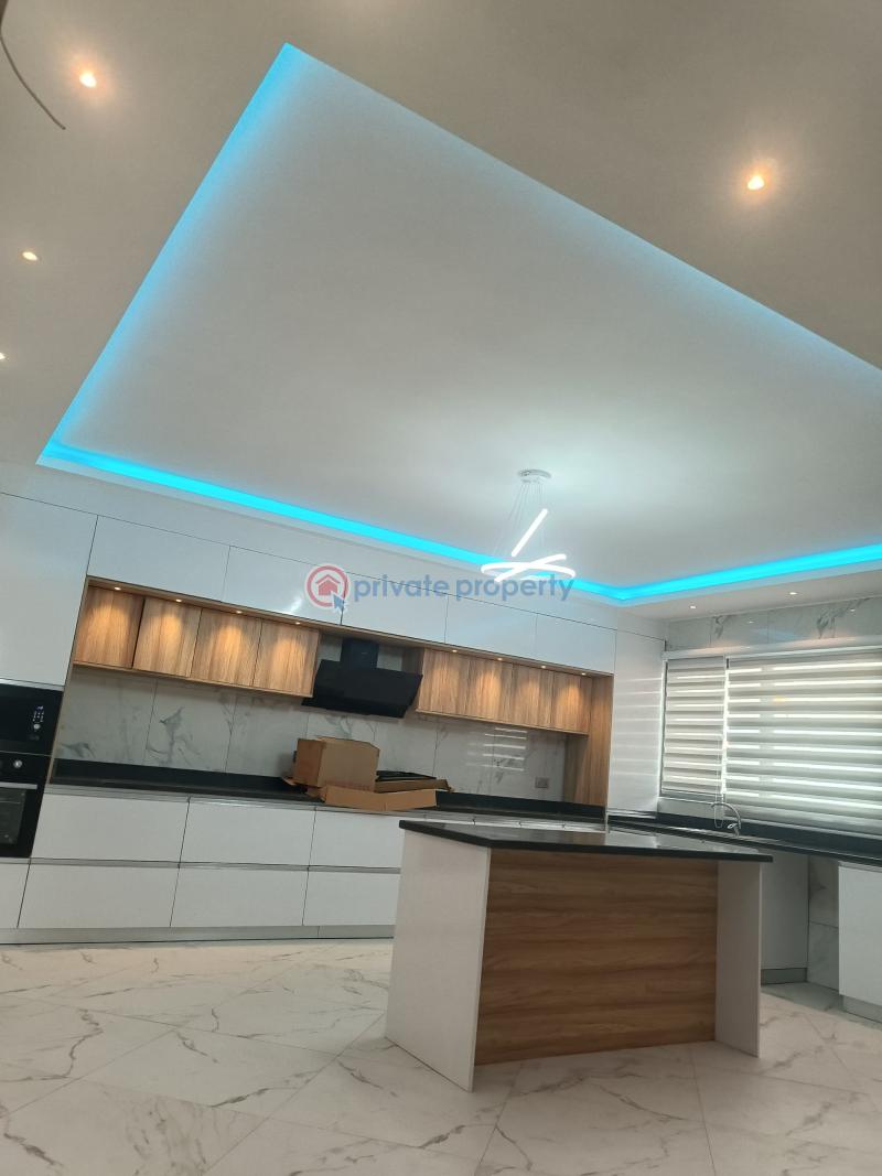4 bedroom Detached Duplex For Sale East Legon Accra - 9