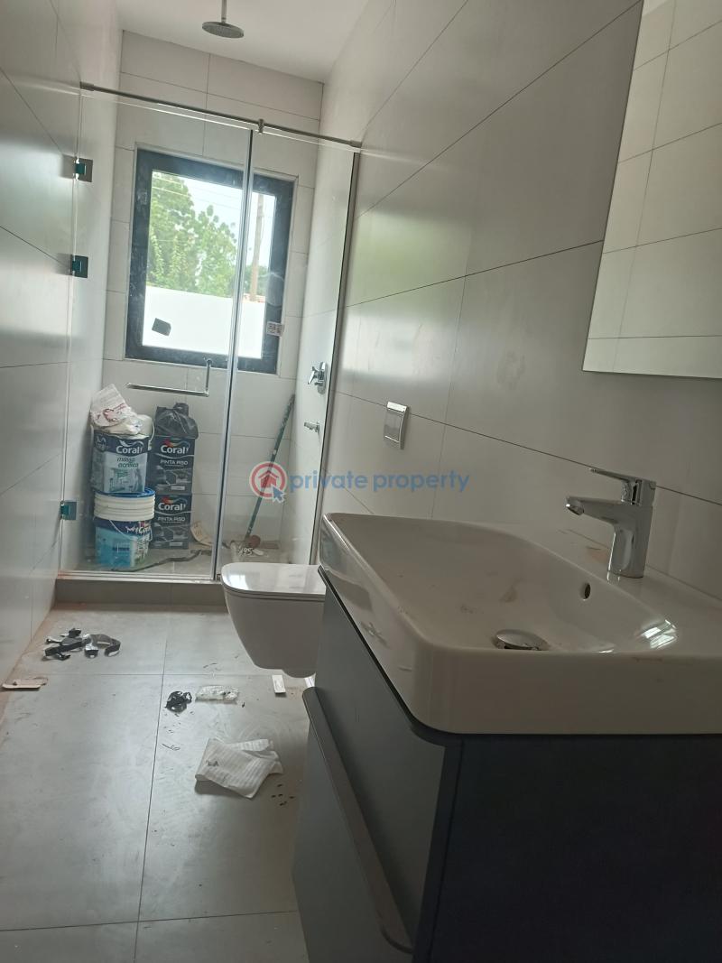 5 bedroom House For Sale East Legon Accra - 12